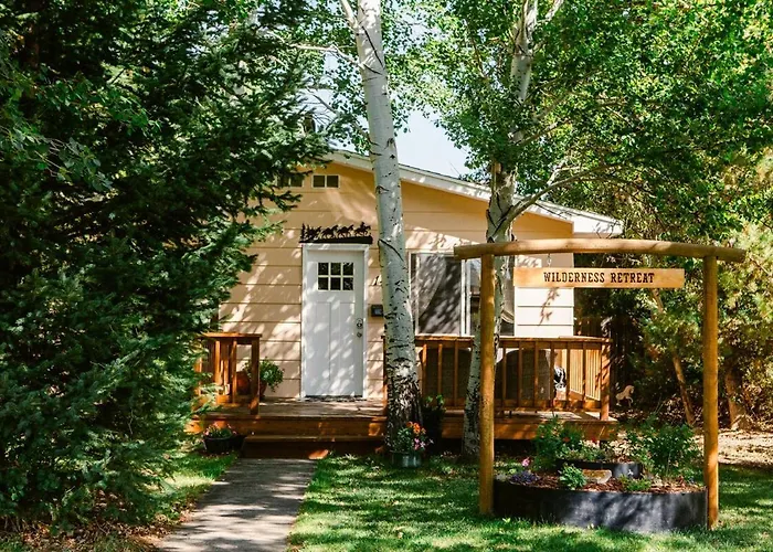 A Wilderness Retreat - Your Gateway To Yellowstone