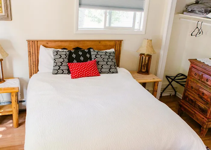A Wilderness Retreat - Your Gateway To Yellowstone Holiday home